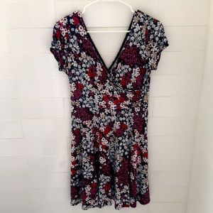 Kaileigh red and blue floral dress. Size M.
